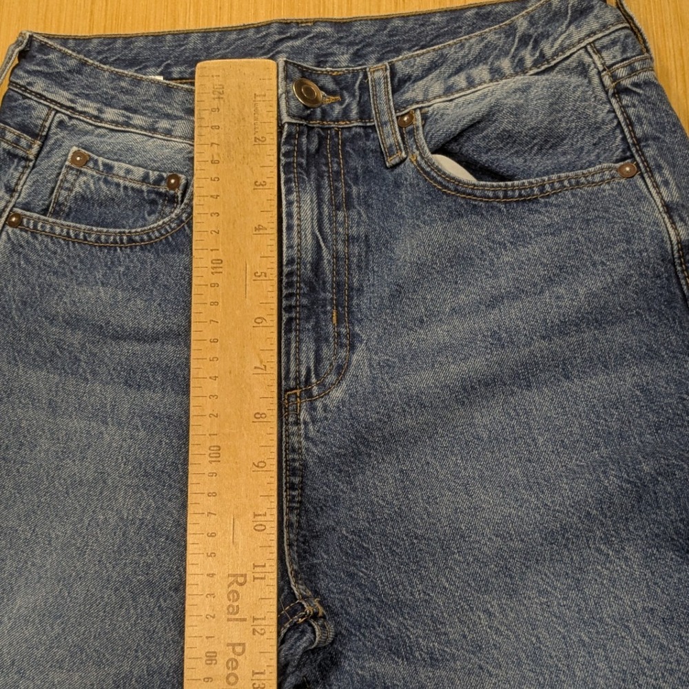 Gianni Bini Women's Size‎ 29 Blue Denim High Rise Straight Leg Mom Jeans Classic - Picture 6 of 7